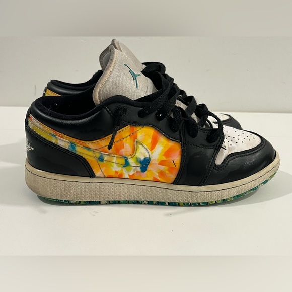 Jordan Other - Jordan 1 low, tie dye, size, 5.5Y